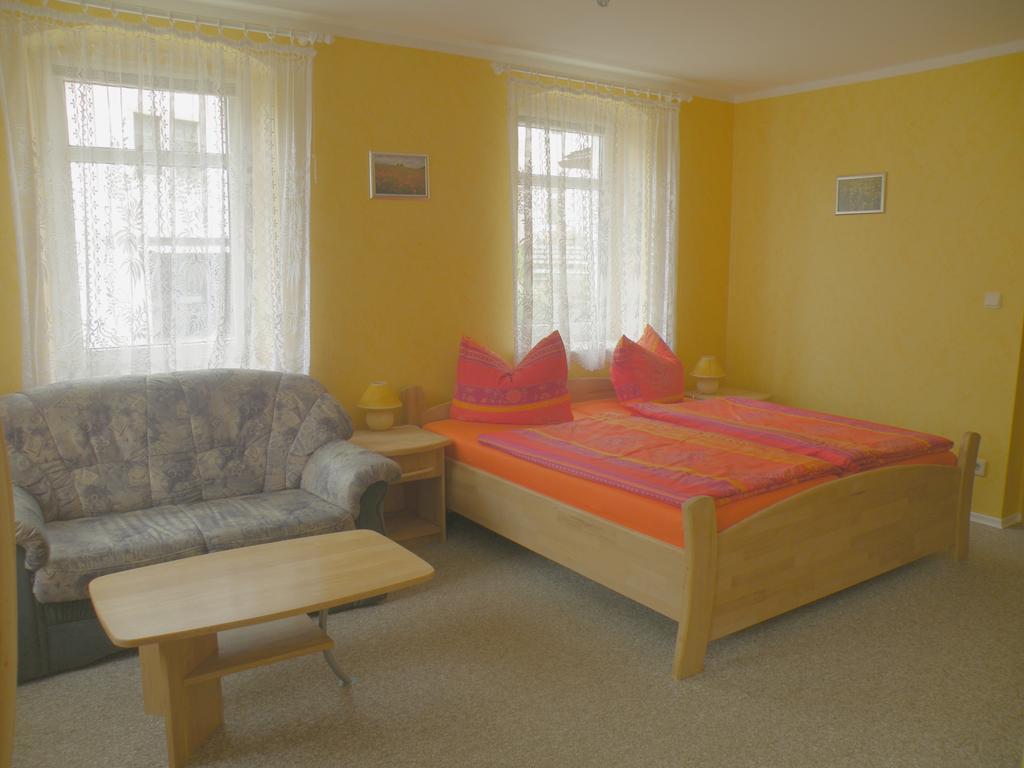 Am Lindenbaum Bed and Breakfast Sebnitz Kamer foto